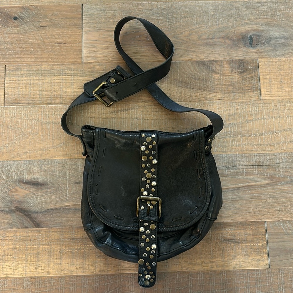 Patricia Nash Barcelona Stud Crossbody Bag Purse Black Guitar Strap Leather